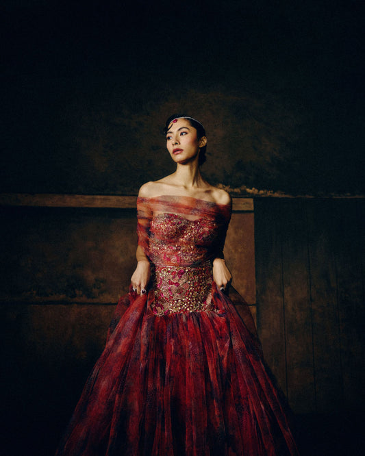 Poppy Ridge Sunset Bloom
Gown