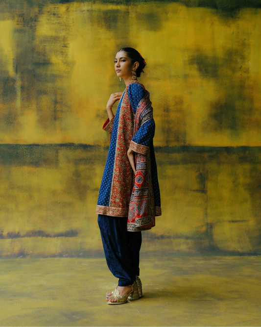 Menaka Kurta Set