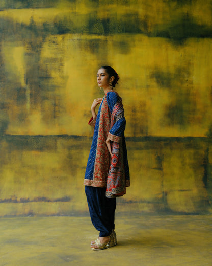 Menaka Kurta Set