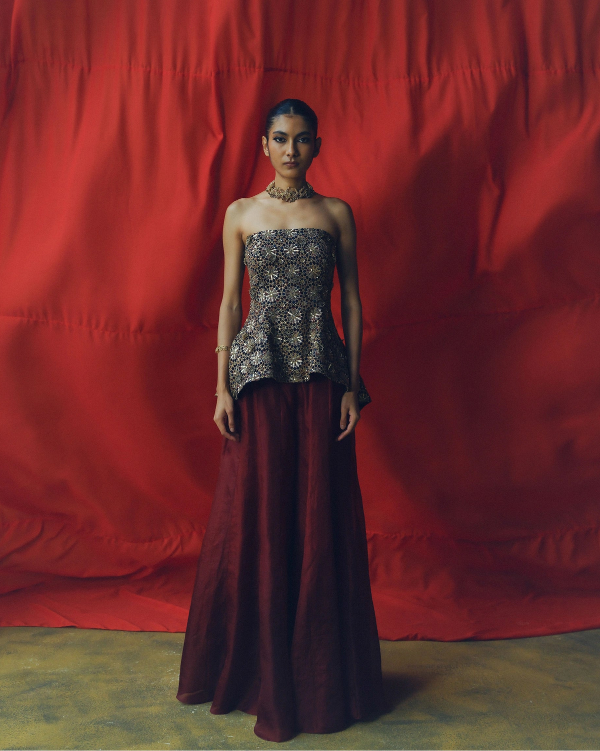Paro Peplum And Pants Set