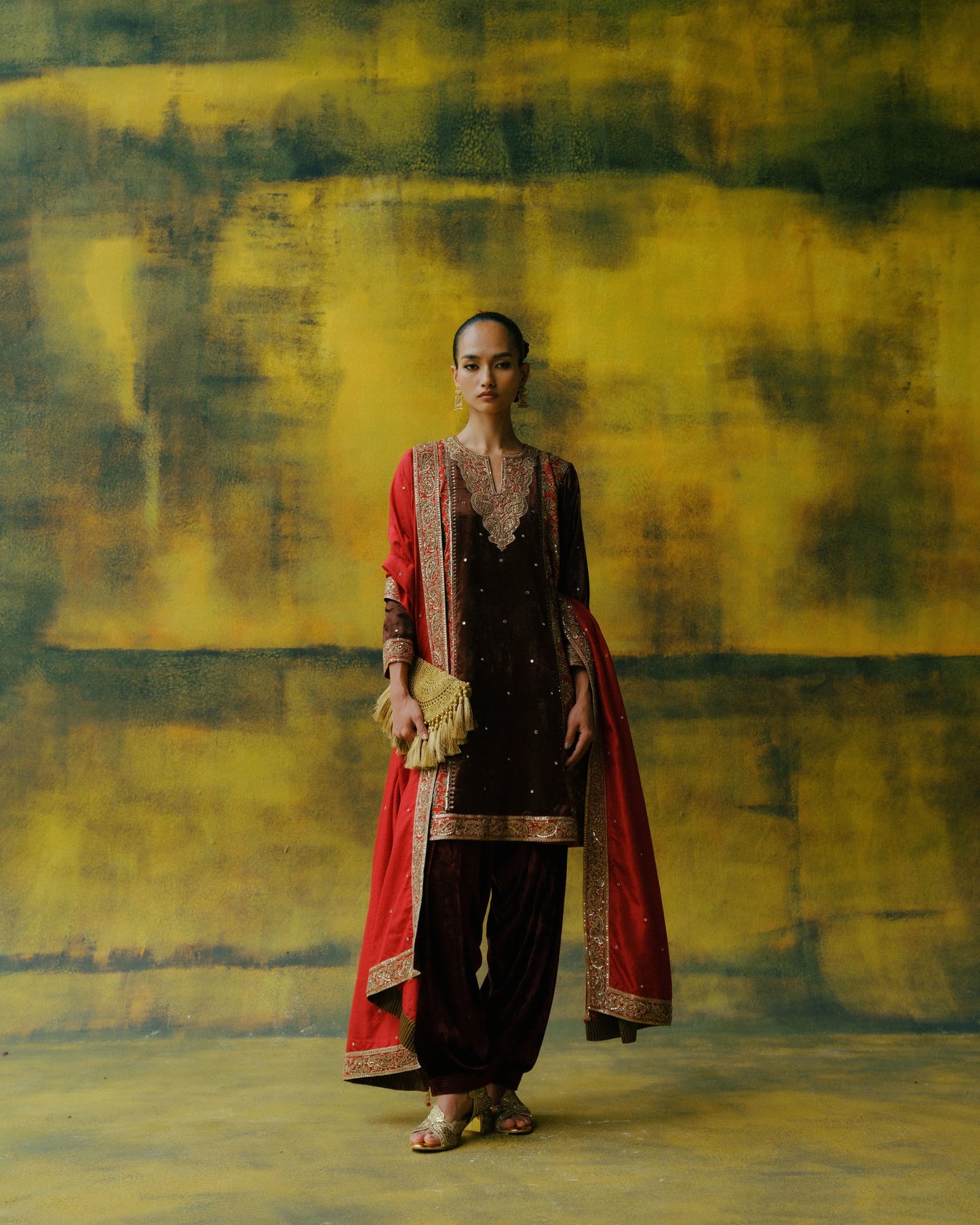Gulnaar Kurta Set