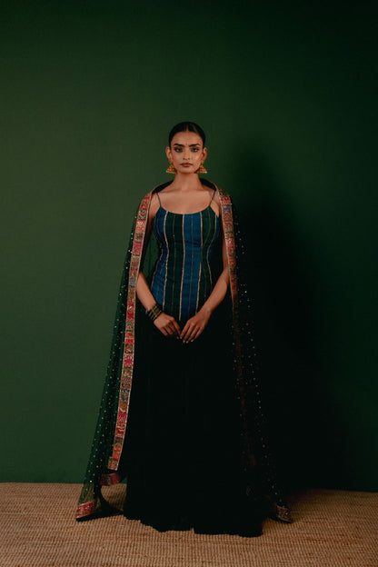 Kayal Kurta Set