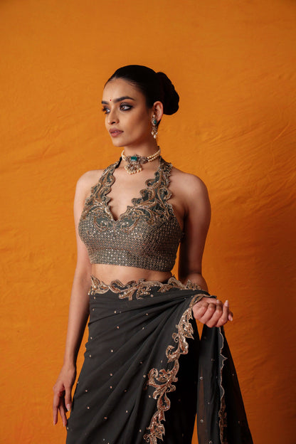 Meenakshi Pre-draped Saree Set