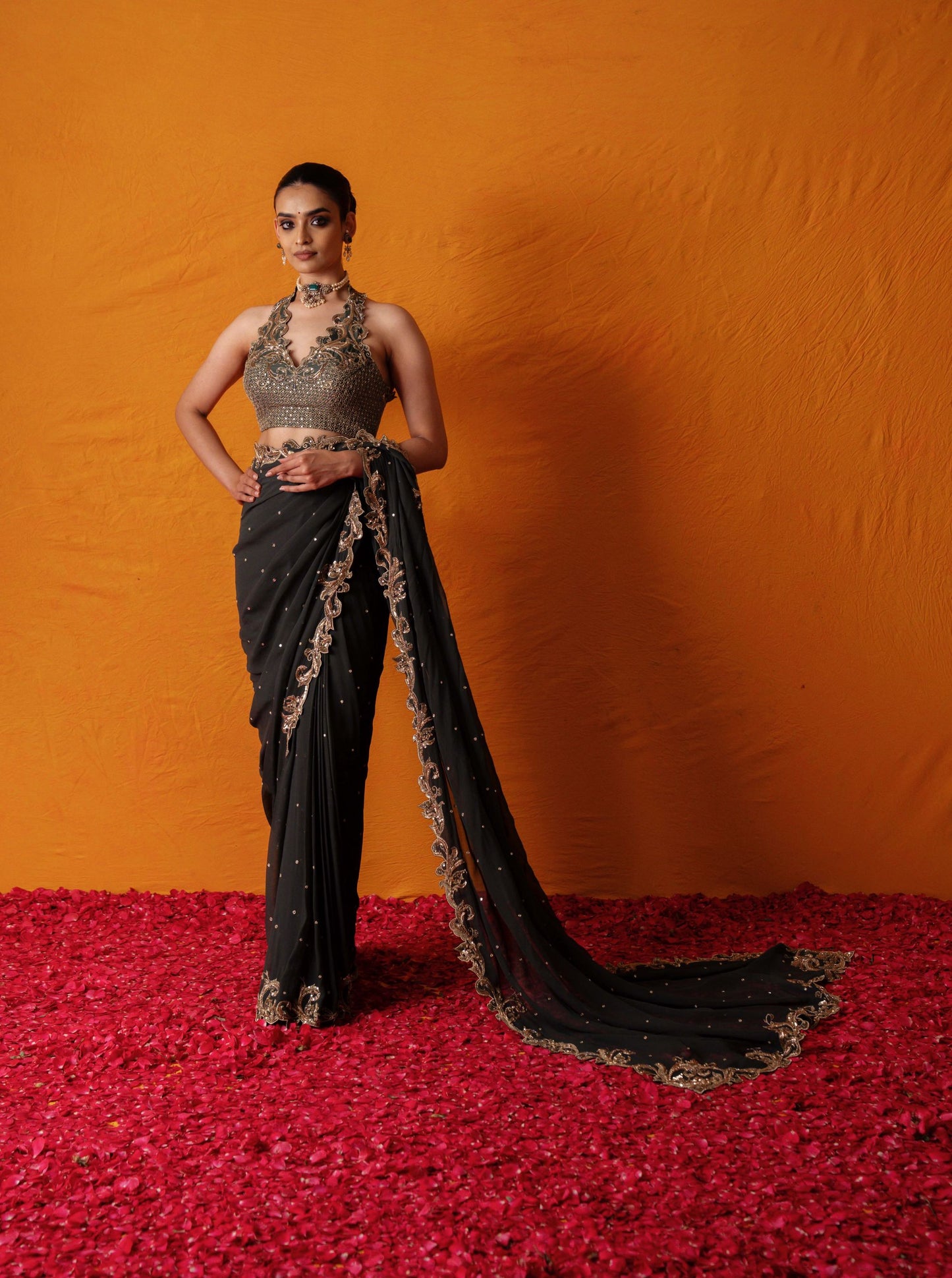 Meenakshi Pre-draped Saree Set