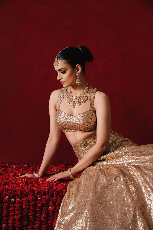 Ponmalar Lehenga Set