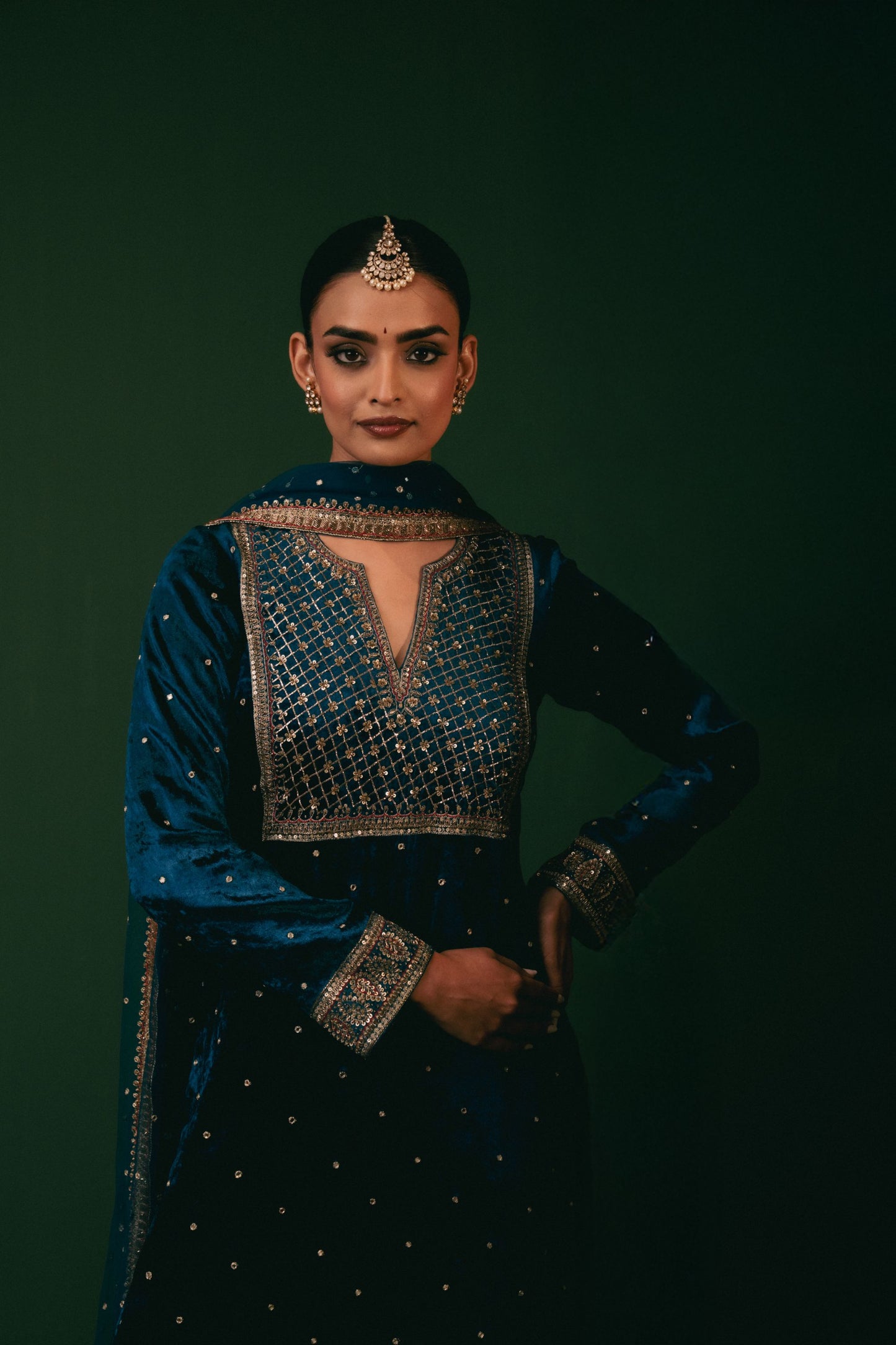 Vaanambal Kurta Set