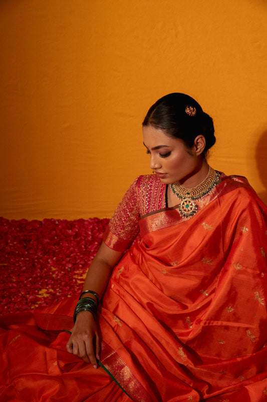 Kili Vanam Saree Set